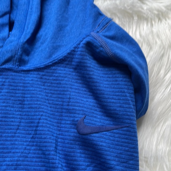 Nike Dry Fit hoodie - Picture 11 of 13